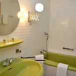 Brucker Sportpark Отель Кёльн