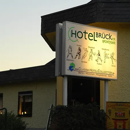 Brucker Sportpark 2*