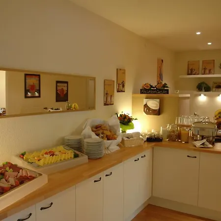 Brucker Sportpark Hotel Keulen