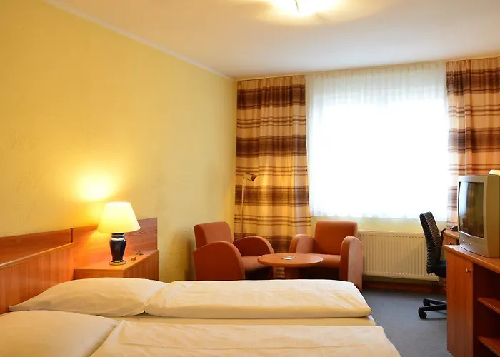 Brucker Sportpark 2* Cologne